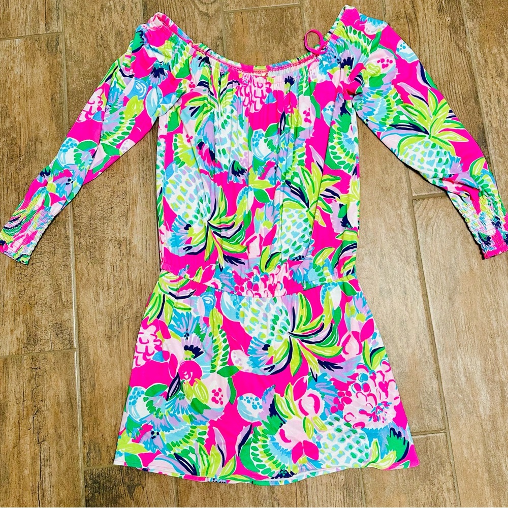 Lilly Pulitzer romper size small. NWOT